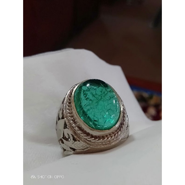 batu cincin jamrud Rusia