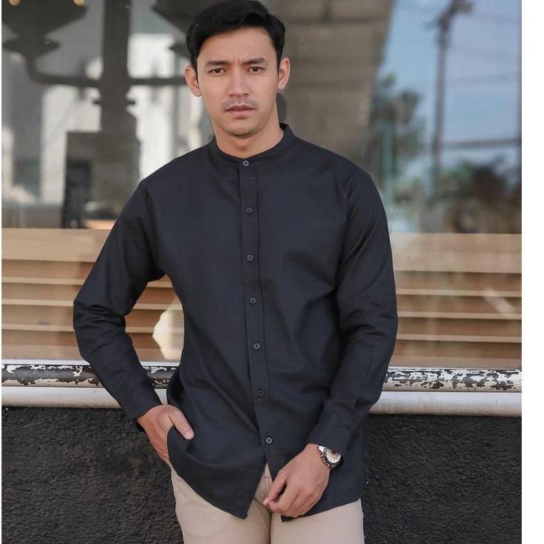 "GQ.26Au22w" Kemeja Polos Pria Ciangi Lengan Panjang Kerah Sanghai Lacos Size M L XL XXL - Kemeja co