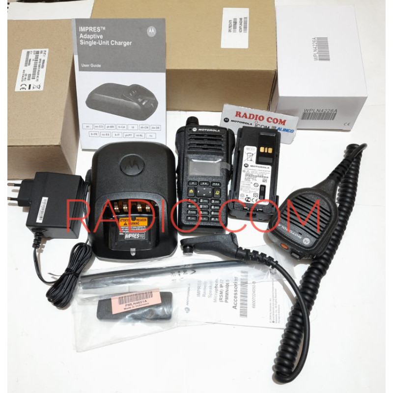 HT MOTOROLA APX1000 ORIGINAL HT MOTOROLA APX 1000 TRUNKING UHF 800MHz ORIGINAL FREE EXTRA MIC ORI RADIO HT APX1000