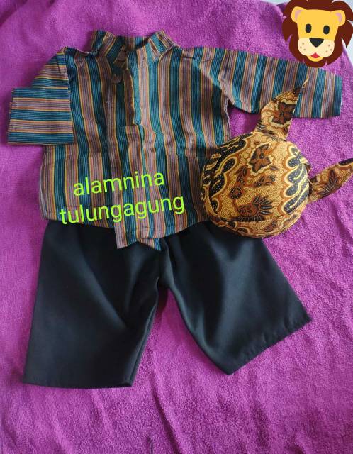 Baju surjan sorjan lurik beskap 7bln blangkon batik