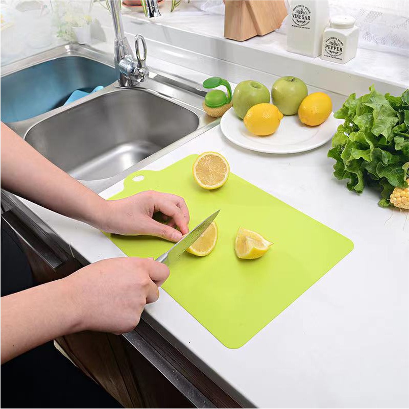 ZASKIYA - TALENAN PLASTIK 29 X 19 CM TEBAL 1,5 MILI / TALENAN DAPUR TIPIS / CUTTING BOARD / ALAT DAPUR ACC