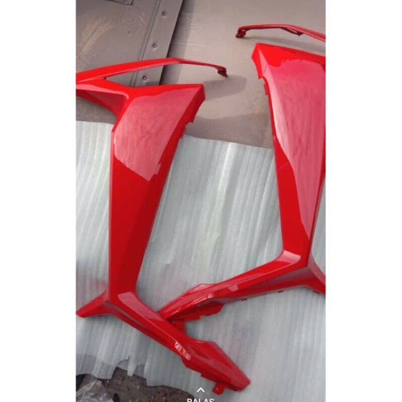 Sayap Samping kap Body depan Supra x 125 FI injeksi 2016 merah original