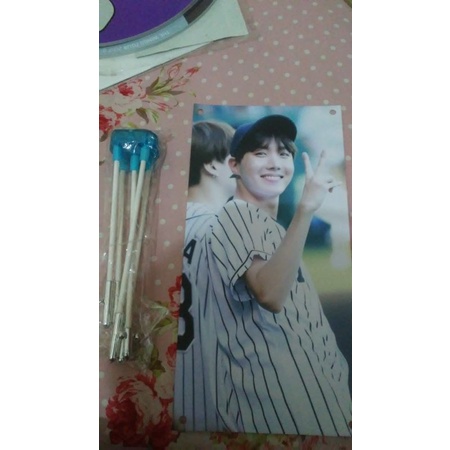 Banner standee kecil BTS Jhope
