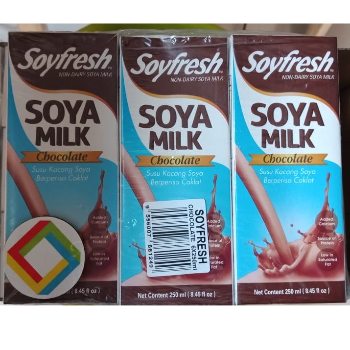 

Sari Kacang Kedelai Soyfresh Soya Milk rasa coklat 1 pack @ 6 x 250ml, exp 26Jul21