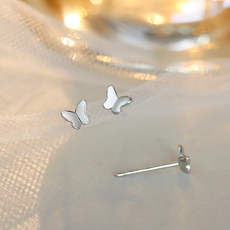 We Flower Anting Stud Desain Bunga Kupu-Kupu Kecil Bahan s925 Silver Gaya Korea Untuk Wanita