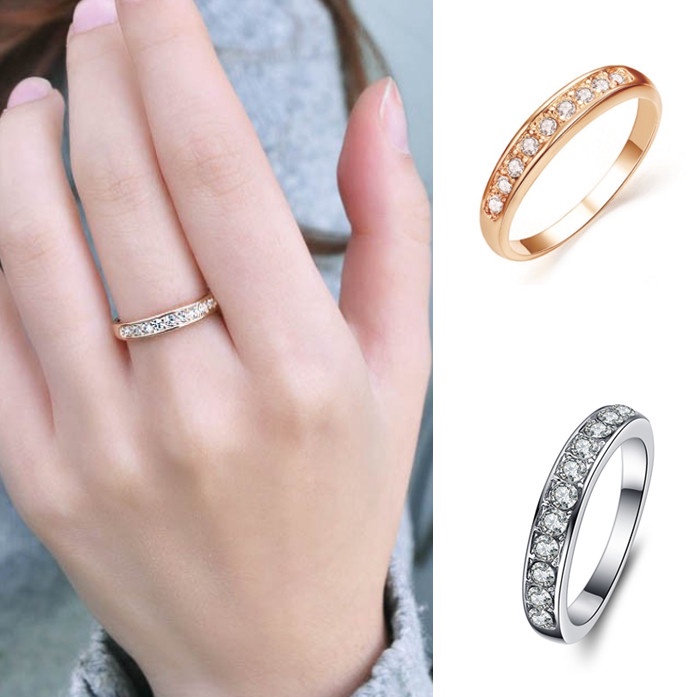 Cincin Berlian Bahan 925 Silver Untuk Wanita