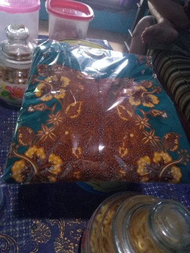Tunik Batik Unggul Jaya Bisa Couple