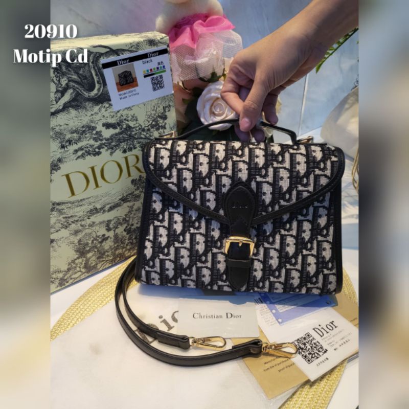 Tas wanita slempang import Murah Kode 20910