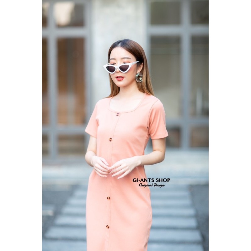 DRESS GIANTS BASIC / GIANTS STUDIO MODEL KANCING DEPAN (DRGB142)