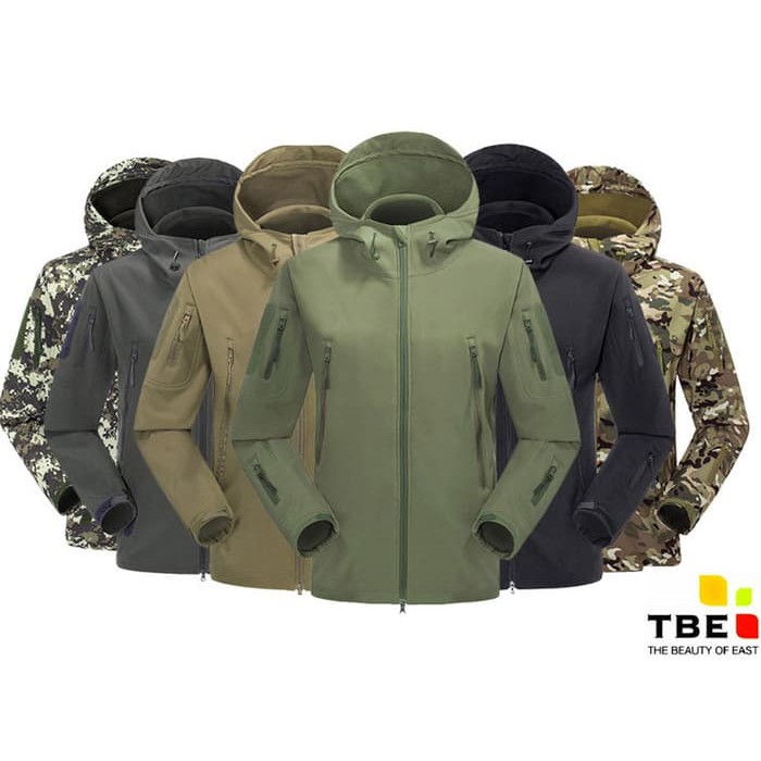 Kekinian Jaket Outdoor / TAD Jaket Militer / Jaket Pendaki Waterproof Anti Air - Hitam- L