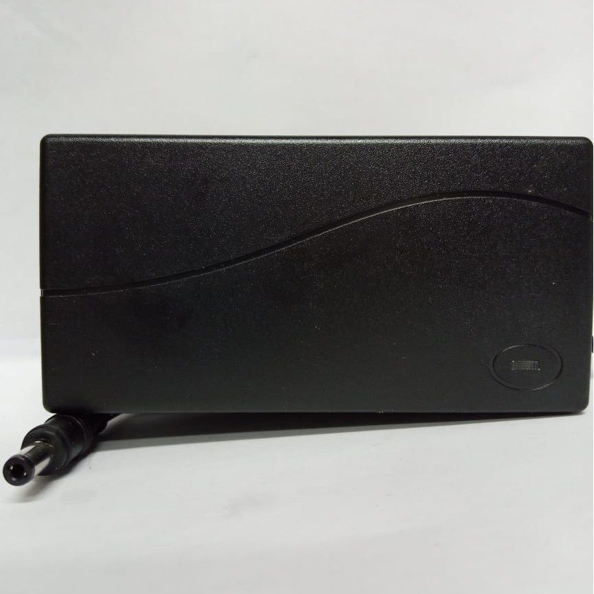 AC Adaptor 12Volt 5Ampere ( untuk pompa dc 12volt, ampli speaker, charger aki kecil, ledstrip cctv )