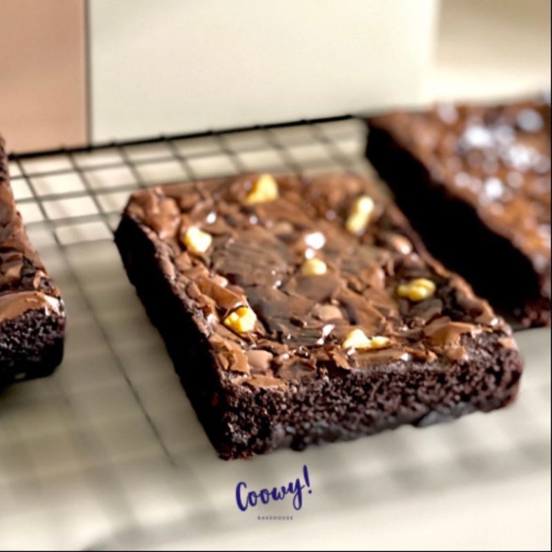 

FUDGY BROWNIES