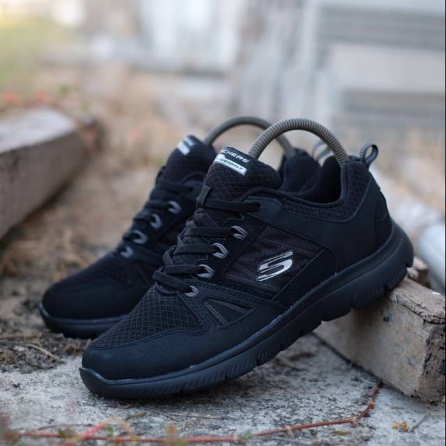 Skechers Lite Weight