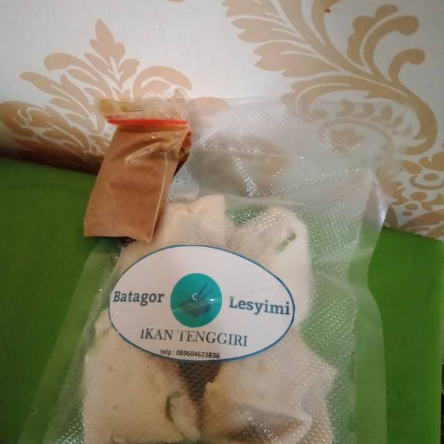

Batagor lesyimi ikan tenggiri harga 10rb/pak