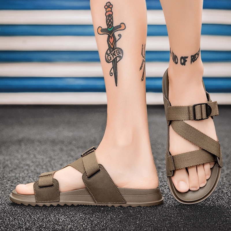 New Arrival【9.9】 Sepatu Pasangan Sendal Pria Casual Sendal Pria Dewasa Sandal Pria Sol Karet Anti Slip Sol Paling Lembut 100% Diimpor Dari Cina Kado Terindah Untuk Pasangan