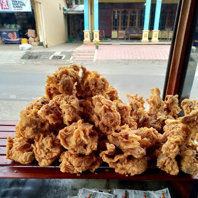 

Ayam krispy