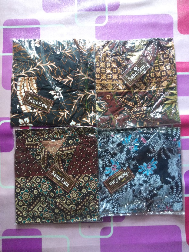 Gurdo Pari Kemeja Batik Pria Reguler Fit Lengan Panjang Modern Ori Dasar Hitam