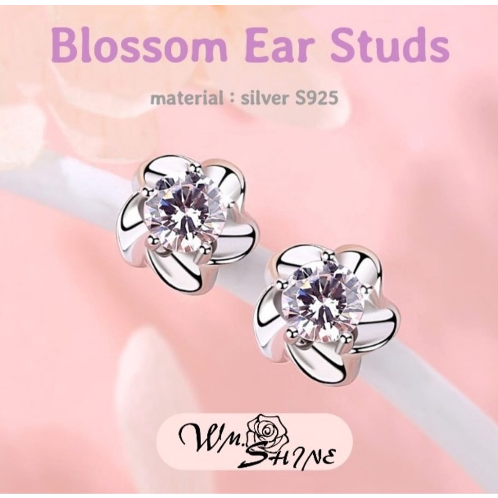 Wm.Shine Blossom Ear Studs 031 Anting Wanita Perak S925