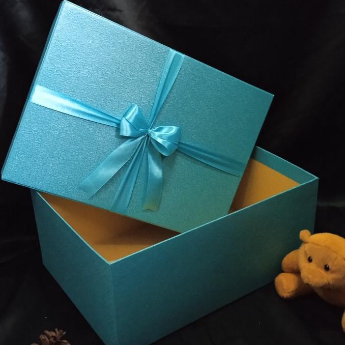 

[COD] Gift Box Premium size 35 25 15 cm TOSCA [COD]