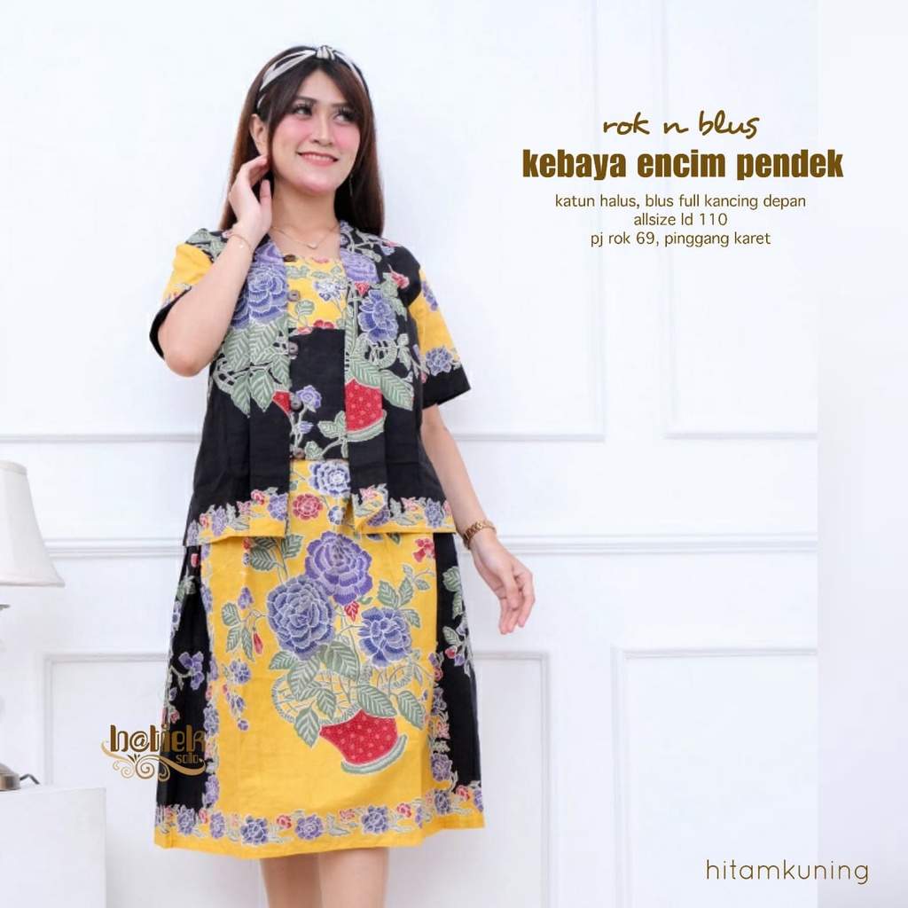 Rok &amp; blus kebaya encim pendek