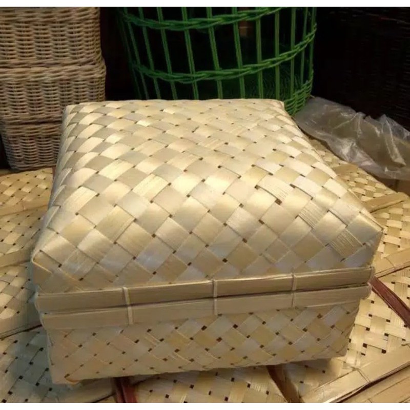

BESEK HAMPERS KAKI/SAKOSE/uk 28x28/BESEK ANYAMAN KAKI/HARGA GROSIR/DEFFECT BESEK