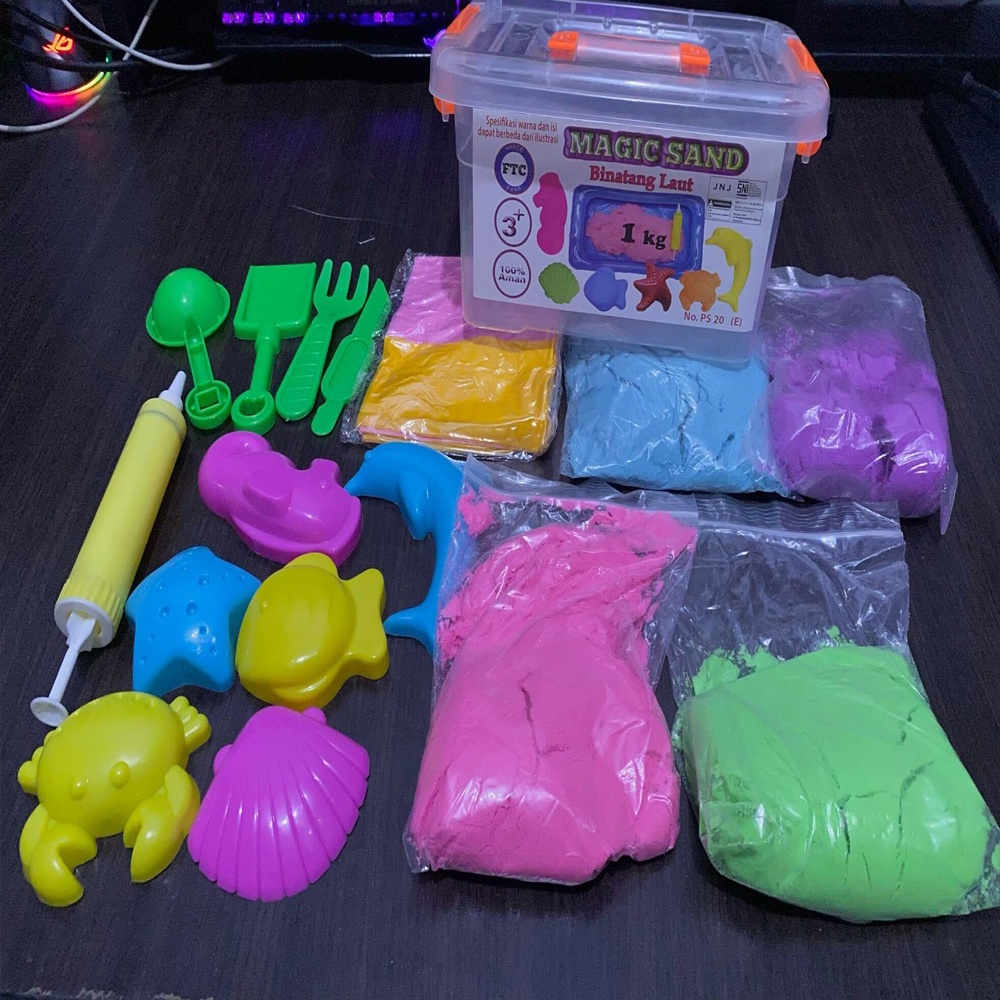 1 SET Mainan Pasir Ajaib 1KG + MEJA + POMPA Meja Mainan Anak KOLAM PASIR AJAIB Melatih Kinetik anak KOLAM MAGIC SAND KOLAM PANCING IKAN Pad Playmat Watermat Kid Tempat Main Pasir - Gambar Acak