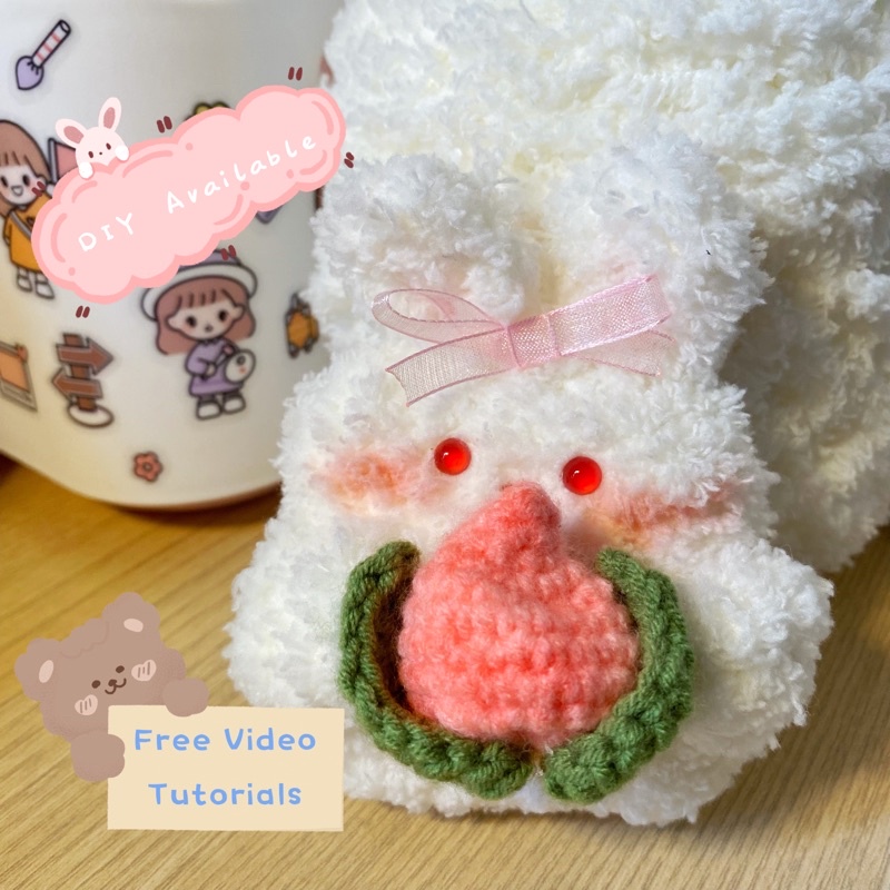 PAKET DIY MERAJUT BONEKA CROCHET PEACHY RABBIT (TERSEDIA UNTUK AIRPOD CASE)