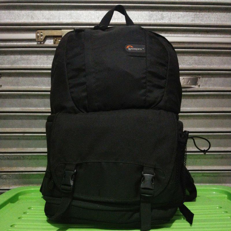 LOWEPRO FASTPACK 250 TAS KAMERA DSLR  SECOND/TAS KAMERA BEKAS