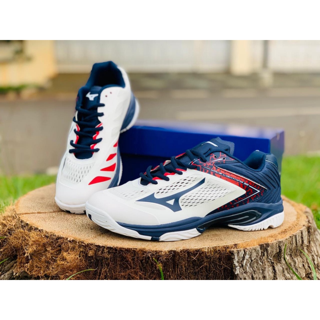 (BAYAR DITEMPAT) ERS SEPATU VOLLEY MIZUNO WLZ 5 LOW WHITENAVY PREMIUM VIETNAM IMPORT OLAHRAGA VOLLY 