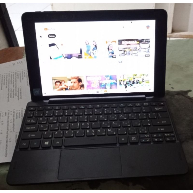 Mulus  ACER Switch One 10 touchscreen plus keyboard