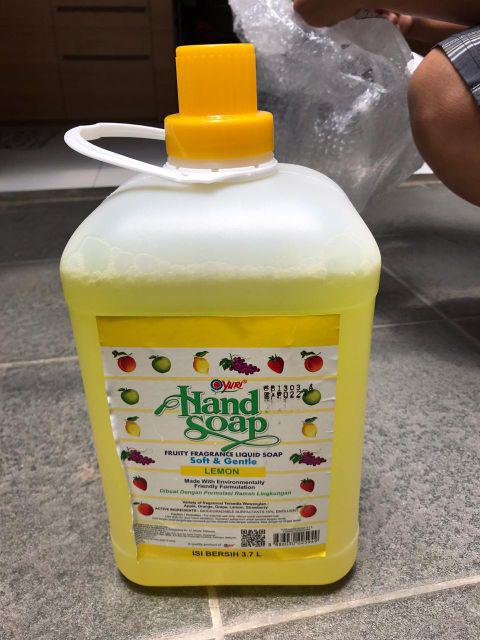 Yuri Hand Soap Lemon 3.7 Liter