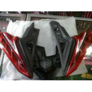 Undercowl new cb150r merah    Cover Engine New Cb150r Bagus