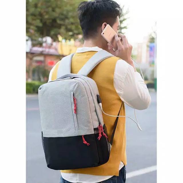 Tas Ransel Laptop USB Port Anti Maling Tas Ransel Pria Wanita