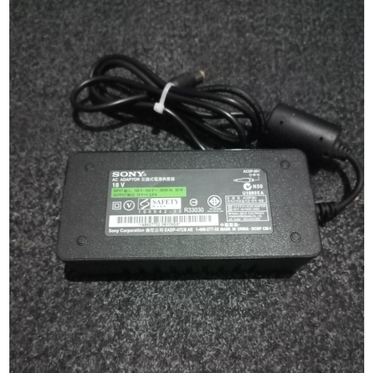 Sony AC Adapter R33030 18v 2,6A 60w
