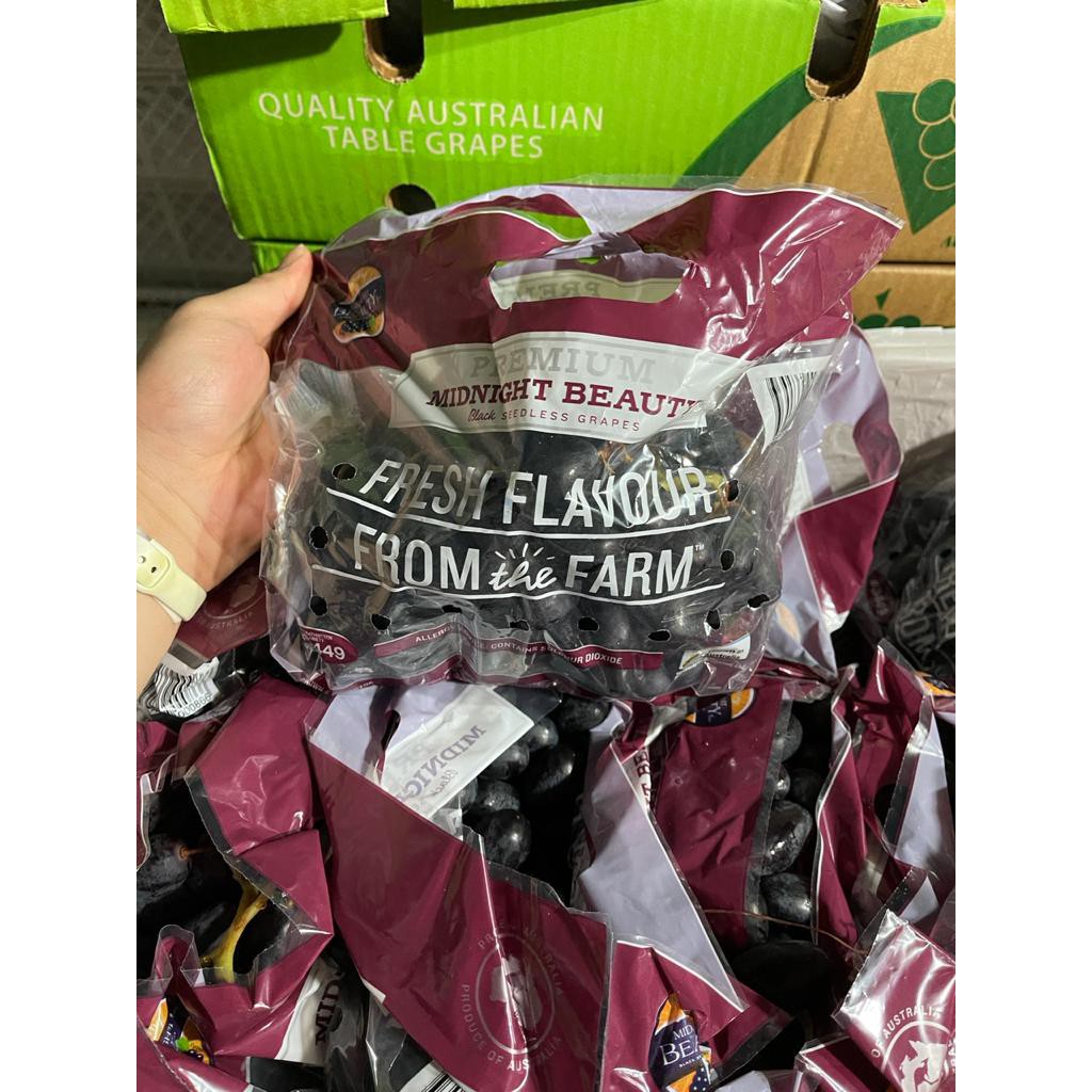 

Buah Anggur Hitam Tanpa Biji Australia Super Premium Super Manis!