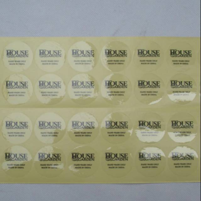 

Stiker Transparant Untuk Label Produk