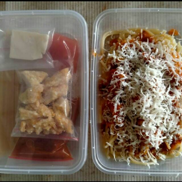 

Spaghetti Chicken Bolognese