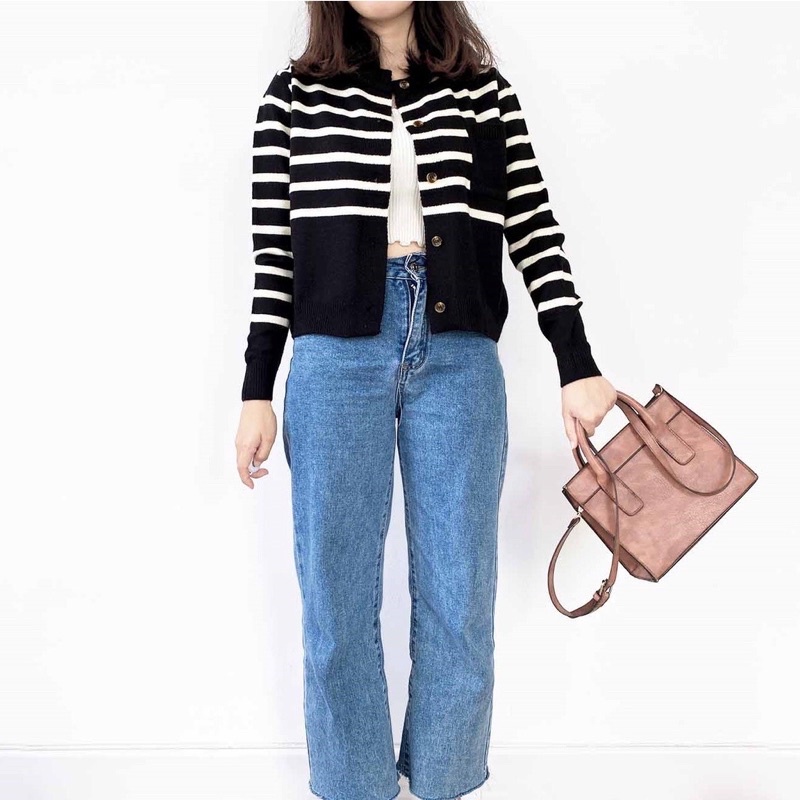 Emira Cardigan Rajut Stripe