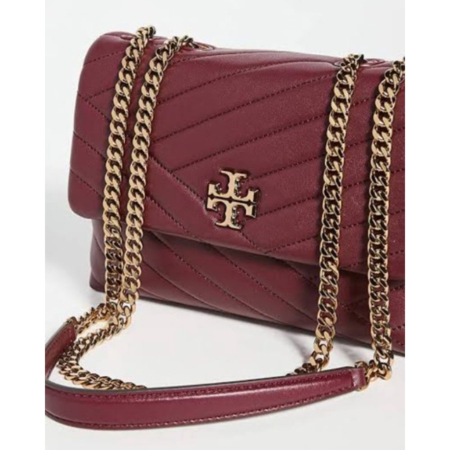 Tory Burch Kira Chevron Convertible Shoulder Bag Medium 27 Cm - Maroon