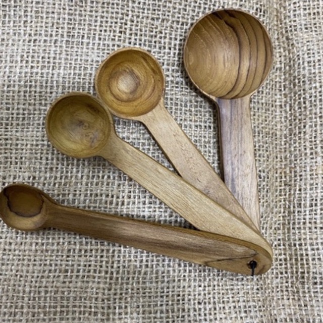 Wooden Measuring Spoon Set / Sendok Takar kayu