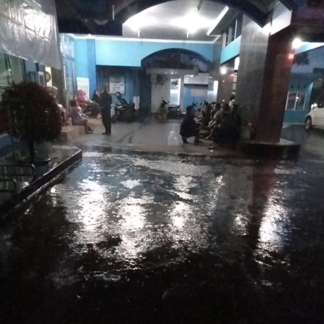 Kemeja Batik Pria Lengan Pendek Hitam Manis Aksoro Jowo Casual Modis Trendy M L Xl Batik Pekalongan