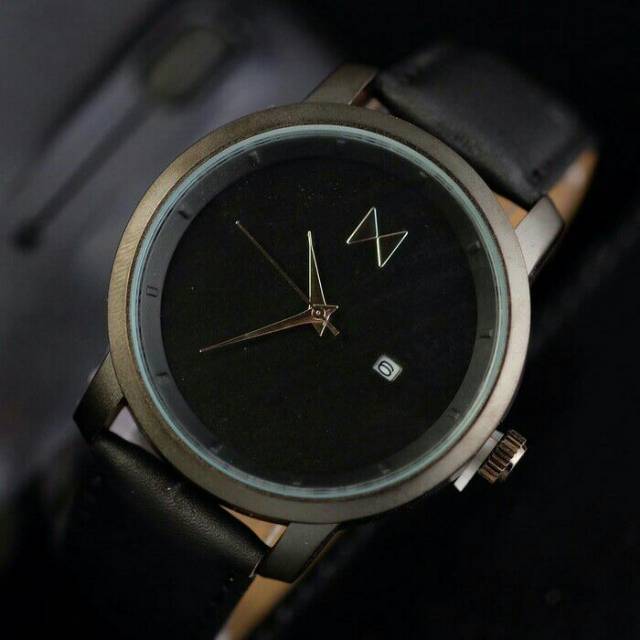Jam tangan Pria MVMT 7796