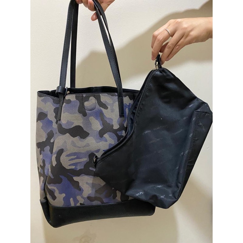 tote hush puppies