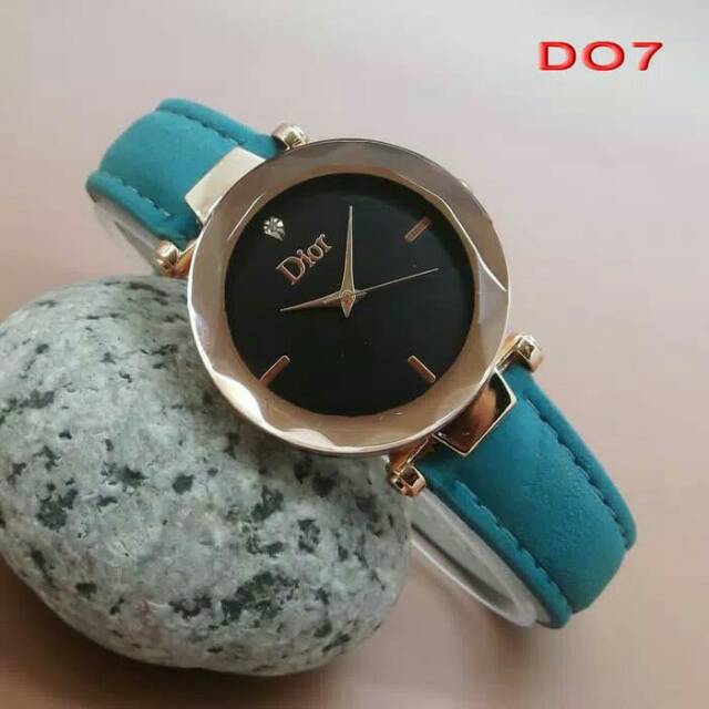 Hot Sale Murah Meriah Jam Tangan Wanita  Diyoor Mata Satu Strap Kulit Hitam