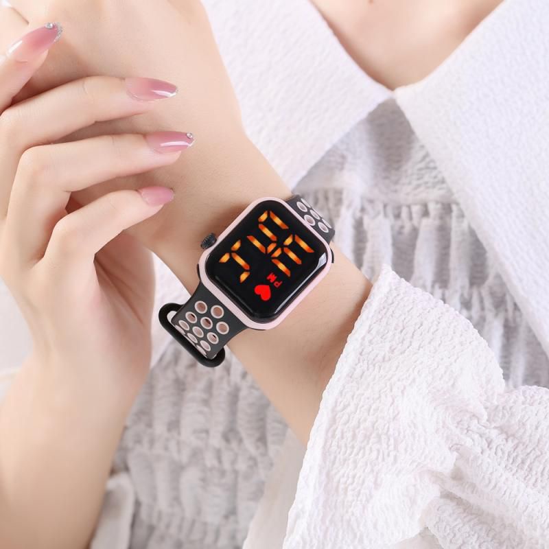 COD Jam Tangan Digital Wanita Pria Tahan Air Fashion Watch LED Tampilan Layar Besar Dengan Font Warna-warni M139-M132-Pink