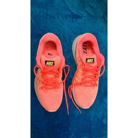 Sepatu NIKE ZOOM WOMEN
