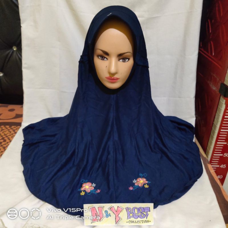 kerudung anak sekolah/jilbab anak smp/bergo