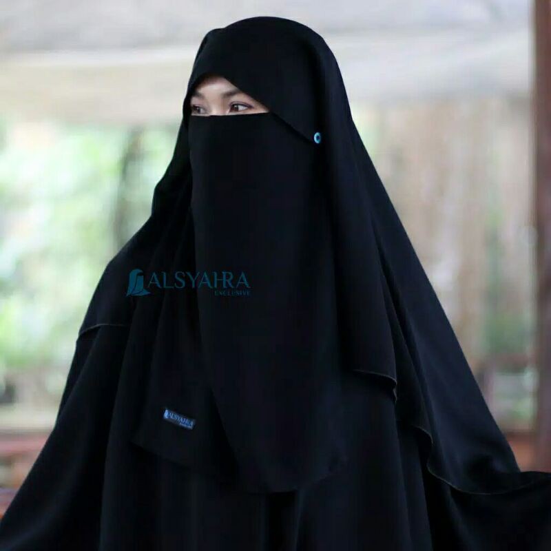 Niqab Yaman Poni Kancing Raudhah Sifon Silk Jetblack Alsyahra Exclusive