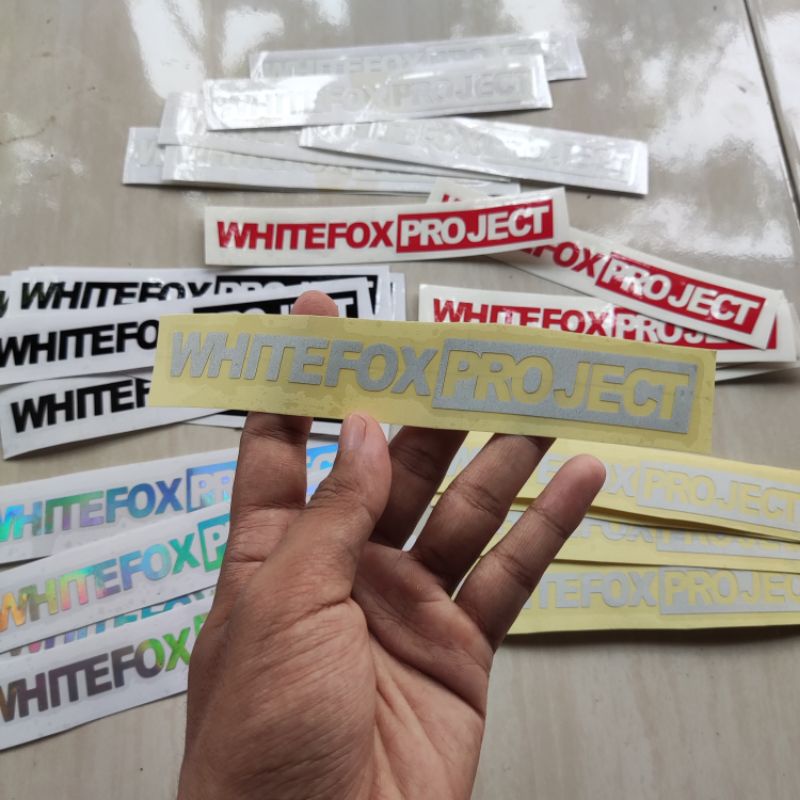 STICKER CUTTING WHITEFOXPROJECT