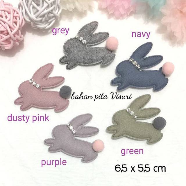 Aplikasi Rabbit Plong Suede Ekor Pompom 6,5 x 5,5 cm